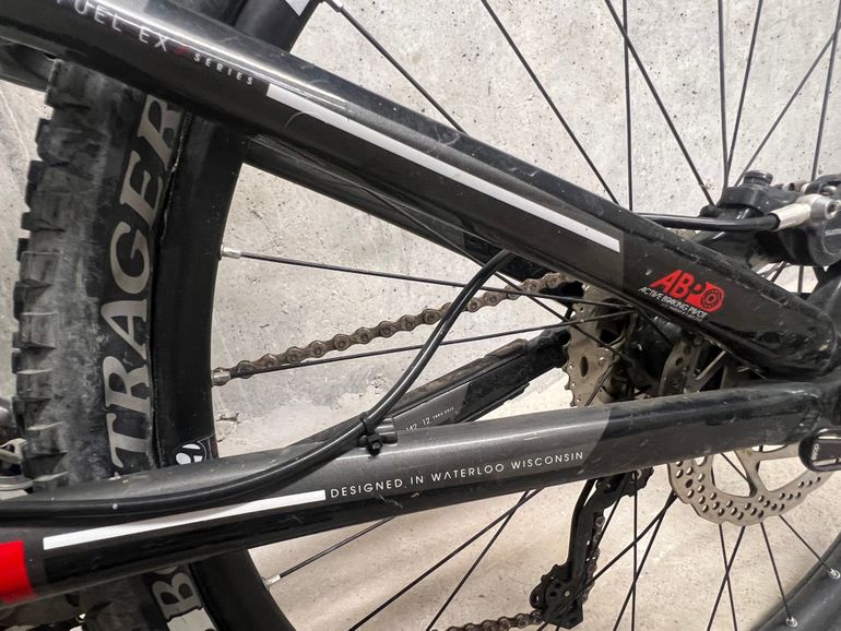 Brugt Trek Fuel EX 7 UK 2013 2013 Mountainbike — billede 9 af 12