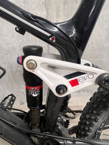 Brugt Trek Fuel EX 7 UK 2013 2013 Mountainbike — billede 5 af 12