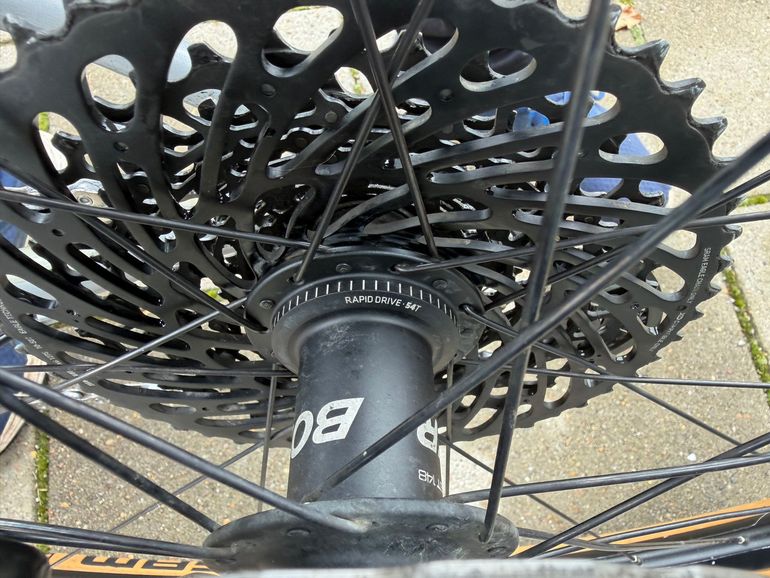 Used Trek Procaliber 6 2019 2019 Mountainbike, Light Gray, 27.5, 29 — image 5 of 7