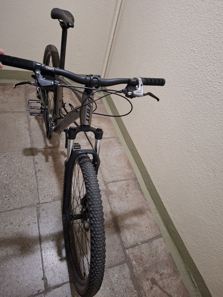 Gebrauchtes Giant Talon 4 2025 2025 Mountainbike, Grün, 27.5, 29 — Bild 2 von 3