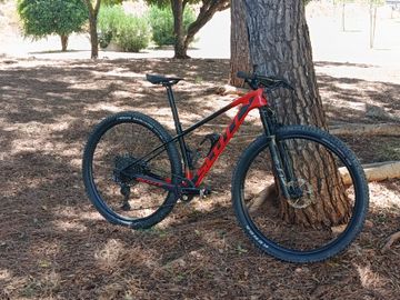 Tweedehands Scott Scale RC 900 Pro 2020 2020 Mountainbike — afbeelding 1 van 11