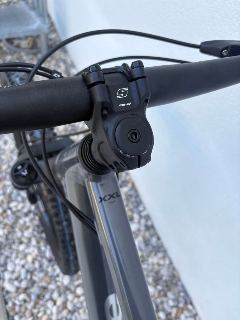Used Liteville H-3 Shimano Deore XT 2025 Mountainbike, Light Gray — image 6 of 9