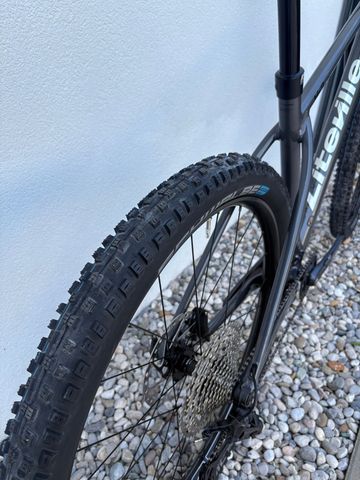 Used Liteville H-3 Shimano Deore XT 2025 Mountainbike, Light Gray — image 9 of 9
