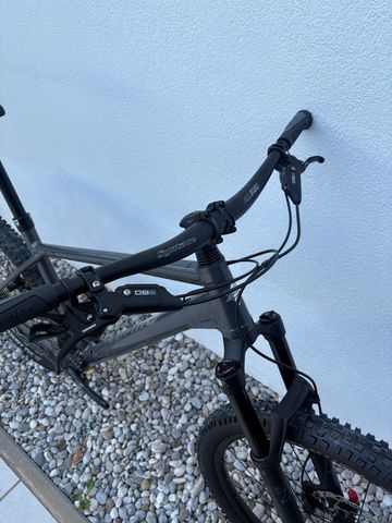 Used Liteville H-3 Shimano Deore XT 2025 Mountainbike, Light Gray — image 7 of 9