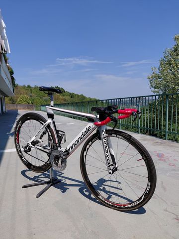 Cannondale Slide Rs 2013 2013 Road & Gravel usato, Bianco — immagine 1 di 3