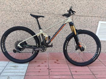 Mondraker FOXY CARBON RR 2024 2024 MTB usato