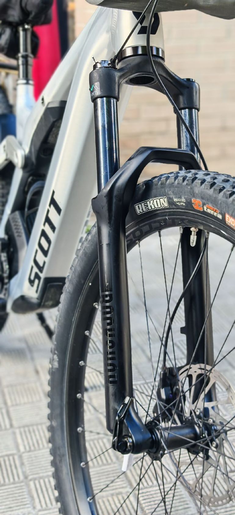 Used Scott ERide SRAM SX Eagle 2024 Mountainbike, Light Gray — image 6 of 11