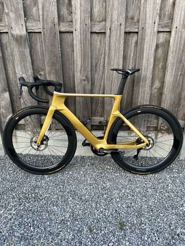 Brugt Orbea ORCA AERO M20iLTD 2023 2023 Road & Gravel — billede 2 af 5