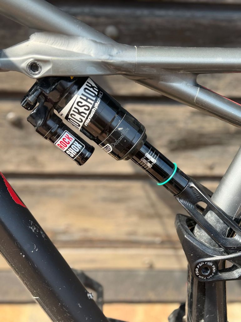 Specialized Enduro Comp 29/6Fattie 2017 2017 Mountainbike usato, Nero — immagine 11 di 16