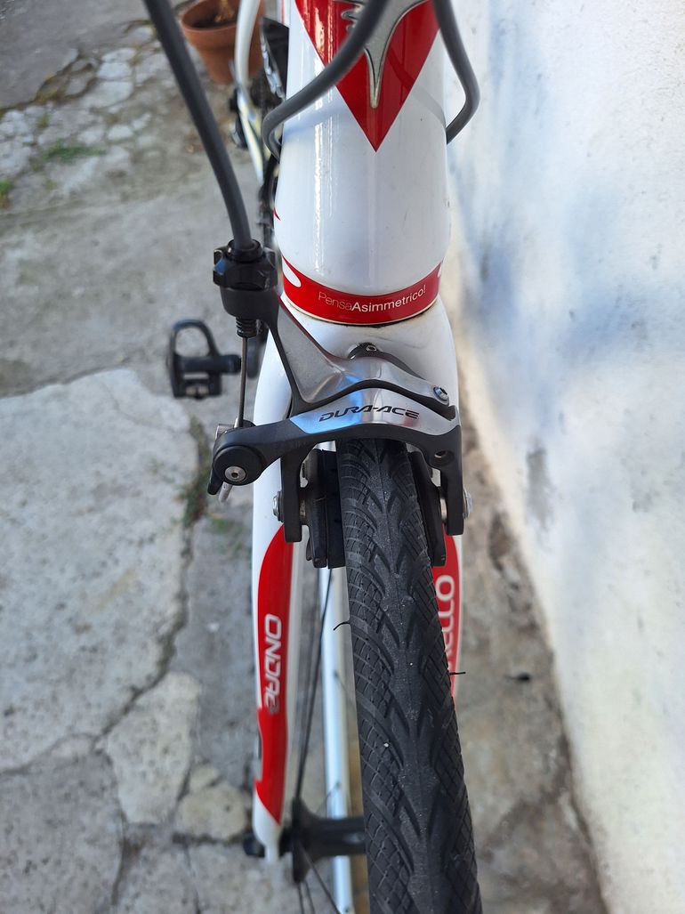 Used Pinarello 60.1 2012 Road & Gravel, White — image 2 of 4