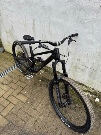 Używany Canyon Torque Mullet CF 7 2023 2023 Mountainbike — zdjęcie 6 z 6