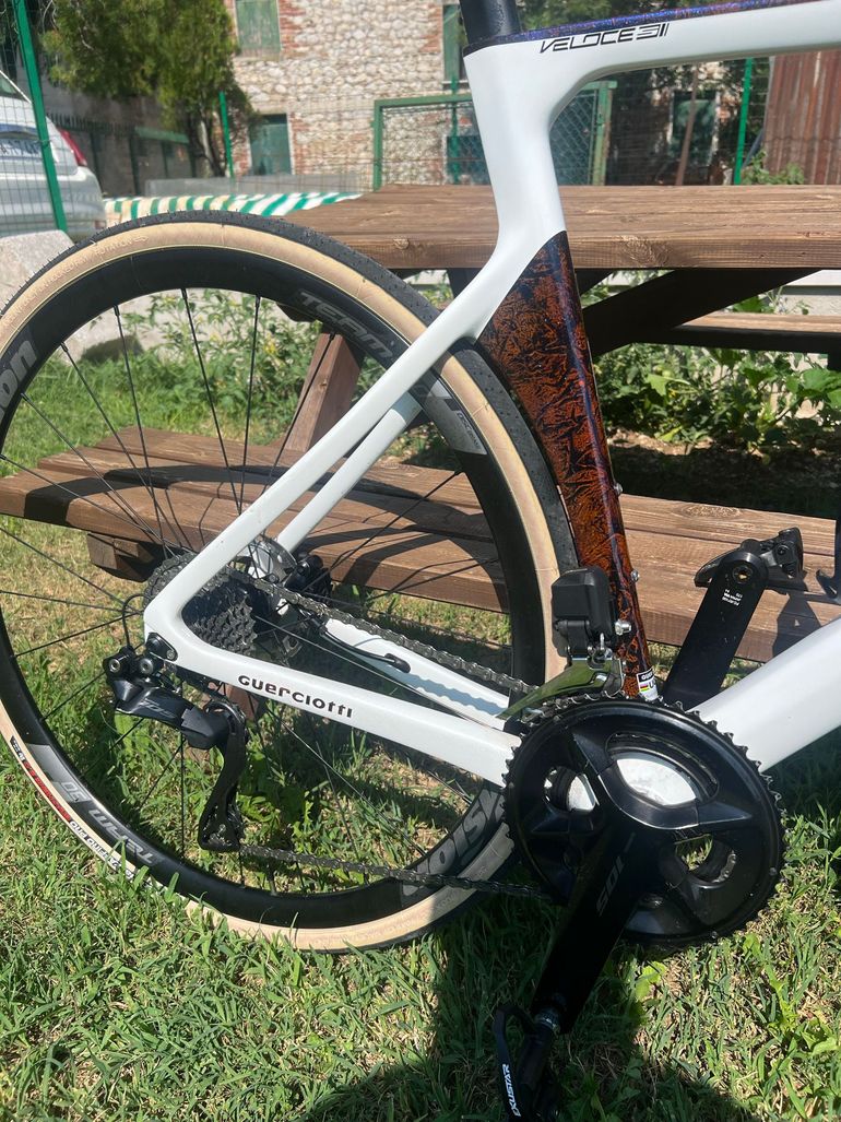 Tweedehands Guerciotti Veloce Shimano 105 Di2 2024 Road & Gravel — afbeelding 8 van 10