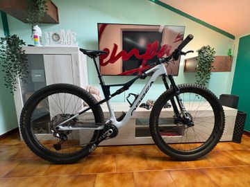 Orbea Oiz Shimano XTR 2024 MTB usato