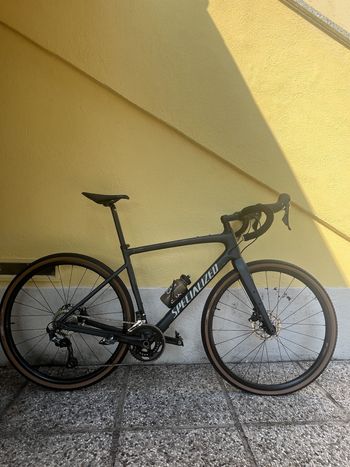 Specialized Diverge Sport Carbon 2021 2021 Road & Gravel d'occasion