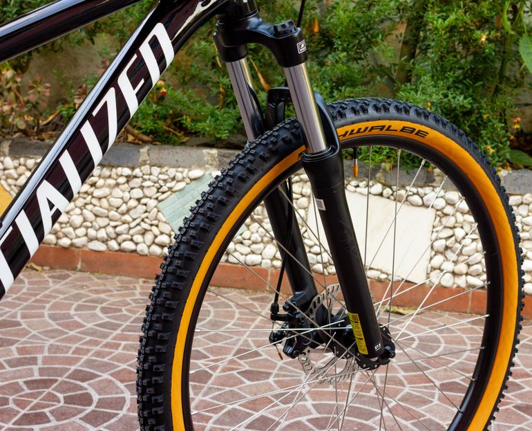 Specialized Rockhopper 27.5 2023 2023 Mountainbike usato, Nero — immagine 14 di 14