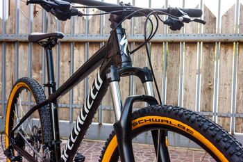 Specialized Rockhopper 27.5 2023 2023 Mountainbike usato, Nero — immagine 3 di 14