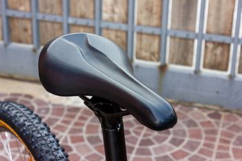 Specialized Rockhopper 27.5 2023 2023 Mountainbike usato, Nero — immagine 5 di 14