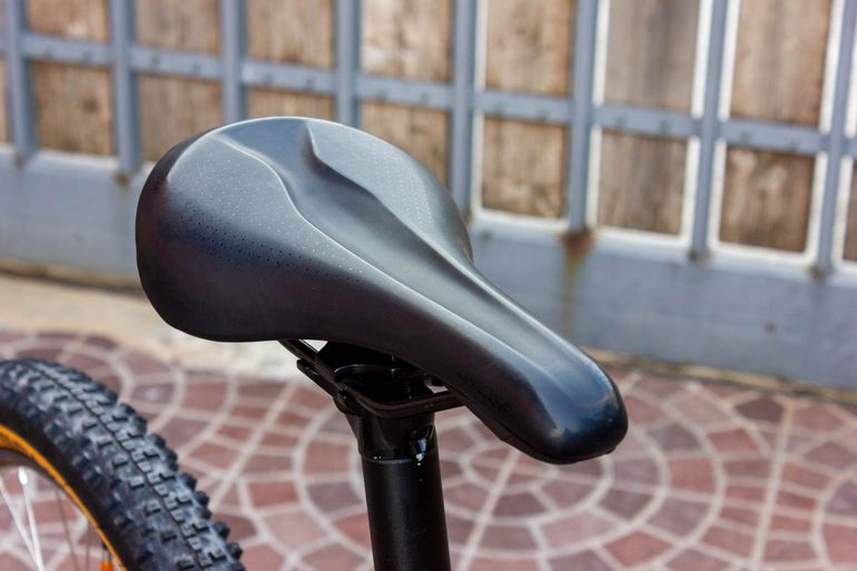 Specialized Rockhopper 27.5 2023 2023 Mountainbike usato, Nero — immagine 5 di 14
