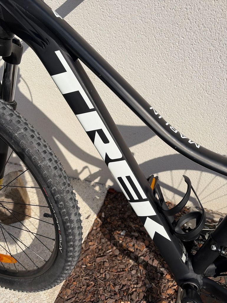 Gebrauchtes Trek Marlin 4 2023 2023 Mountainbike, Schwarz, 27.5, 29 — Bild 11 von 14