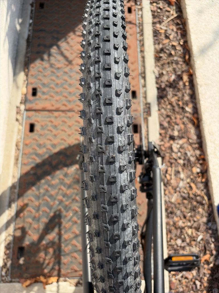 Gebrauchtes Trek Marlin 4 2023 2023 Mountainbike, Schwarz, 27.5, 29 — Bild 10 von 14