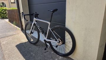 Used BMC Teammachine SLR FIVE 2023 2023 Road & Gravel, Light Gray — image 5 of 5