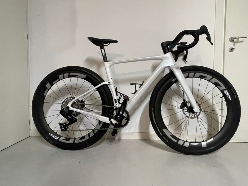 Berria NAII BR RIVAL XPLR AXS PWM 2026 2026 Road & Gravel usato