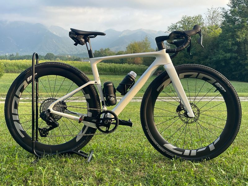 Used Berria NAII BR RIVAL XPLR AXS PWM 2026 2026 Road & Gravel