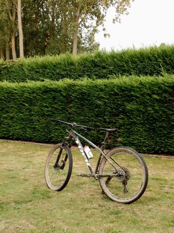 Trek X-Caliber 8 2020 2020 Mountainbike usato, Nero — immagine 3 di 3