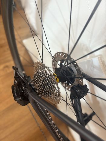 Käytetty Orbea ORCA M30 2024 2024 Road & Gravel — kuva 9 / 10