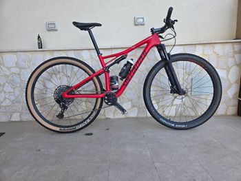 Specialized Men's Epic Comp Carbon 2019 2019 MTB d'occasion