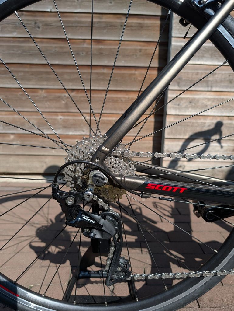 Used Scott Speedster Shimano 105 2018 Road & Gravel, Light Gray — image 2 of 9