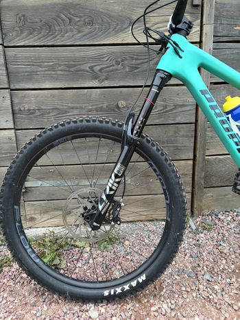 Brugt Propain Tyee CF 27.5 Start 2023 2023 Mountainbike — billede 2 af 13