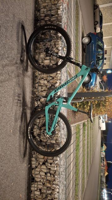 Gebrauchtes Propain Tyee CF 27.5 Start 2023 2023 Mountainbike, Blau, 27.5 — Bild 1 von 13