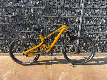 Used YT Industries Capra CORE 3 MX 2023 2023 Mountainbike, Orange, 29, 27.5 — image 3 of 15