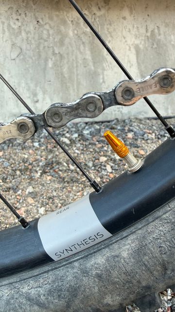 Brugt YT Capra Core 3 CF MX 2022 Mountainbike — billede 7 af 11
