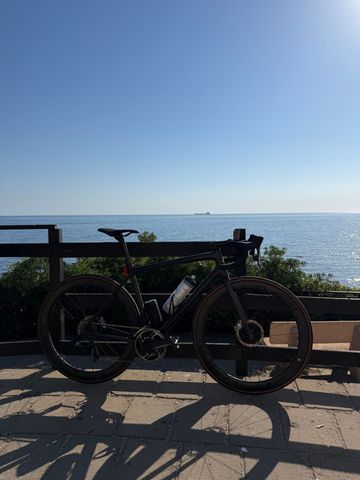 Specialized S-Works Aethos - SRAM Red eTap AXS 2022 2022 Road & Gravel d'occasion