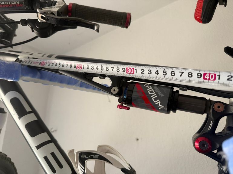 Gebrauchtes CUBE AMS HYBRID Shimano SLX 2012 Mountainbike, Weiß — Bild 7 von 9