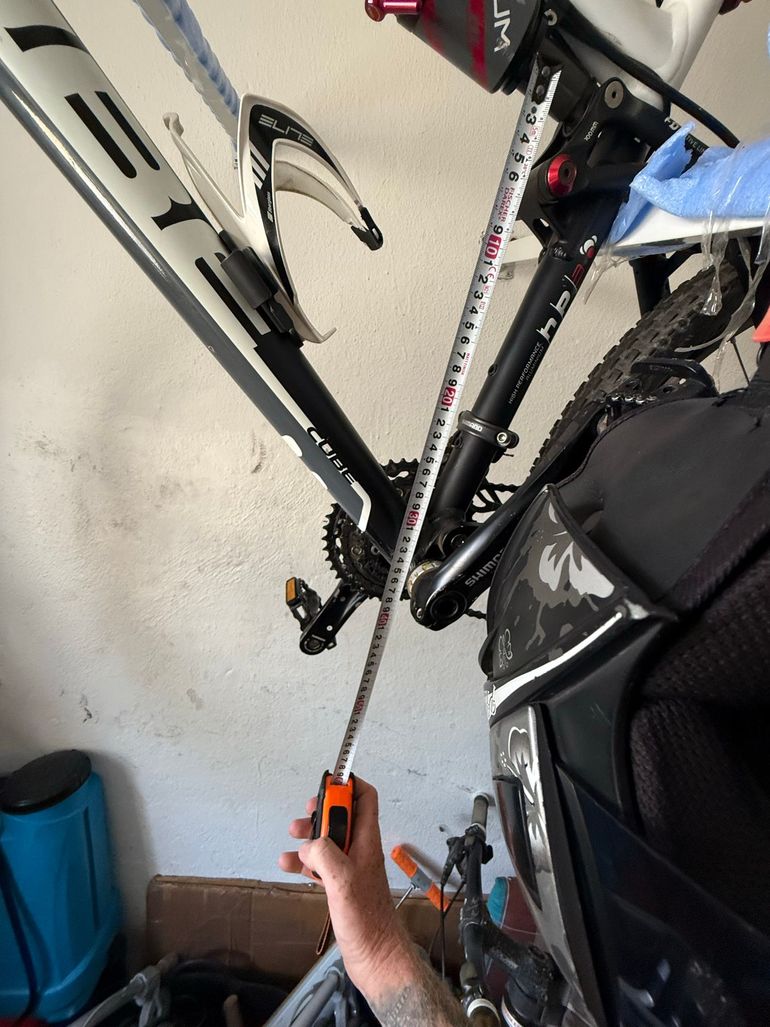 Gebrauchtes CUBE AMS HYBRID Shimano SLX 2012 Mountainbike, Weiß — Bild 8 von 9