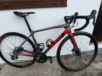 Used Giant TCR Advanced 1 Disc KOM 2019 2019 Road & Gravel