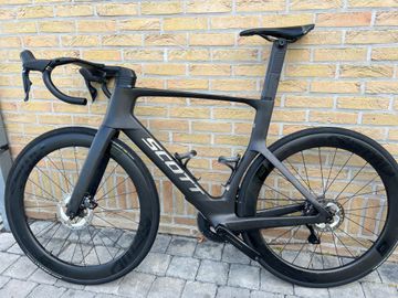 Scott Foil RC 10 2024 2024 Road & Gravel usato, Nero — immagine 13 di 41