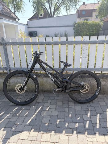 Canyon Sender CFR Underdog 2025 2025 MTB d'occasion