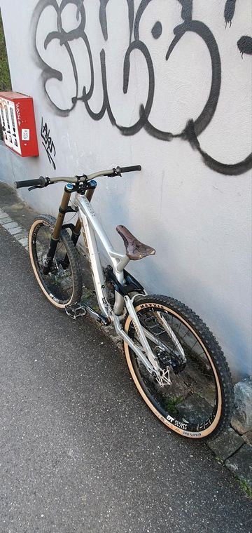 Used Trek Session Other SRAM - Mountainbike 2020 Mountainbike, Light Gray — image 9 of 10
