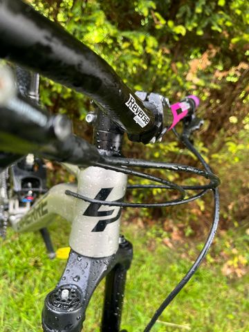 Gebrauchtes Lapierre Zesty TR 3.9 2022 2022 Mountainbike, Hellgrau, 29 — Bild 9 von 13