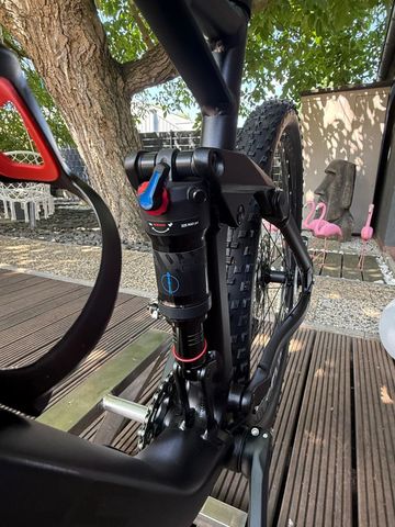 Gebrauchtes CUBE STEREO ONE22 RACE 2023 2023 Mountainbike, Schwarz, 27.5, 29 — Bild 7 von 16