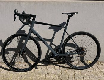 Tweedehands CUBE ATTAIN SL 2022 2022 Road & Gravel
