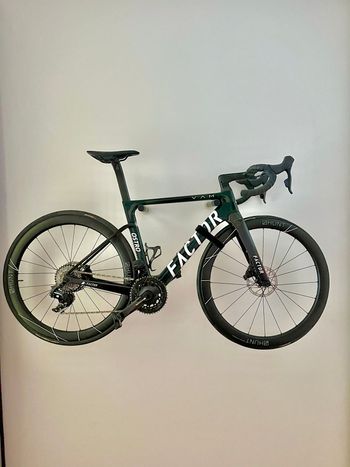 Factor OSTRO VAM SRAM Force eTap AXS w/ Power Meter 2023 2023 Road & Gravel d'occasion