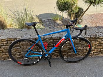 CUBE ATTAIN RACE 2020 2020 Road & Gravel de segunda mano