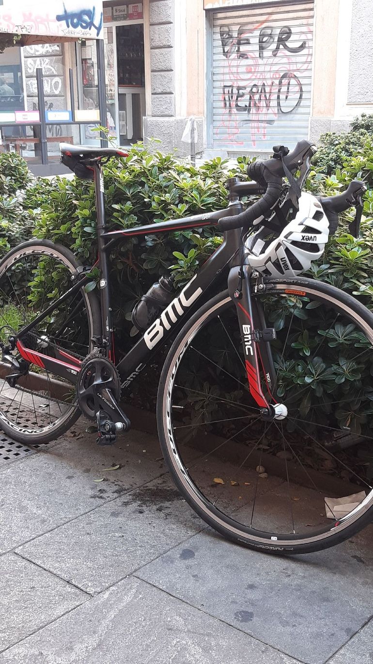 BMC granfondo GF02 2017 2017 Road & Gravel usato, Nero — immagine 2 di 3