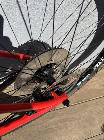 Used Canyon Exceed Shimano Deore XT 2020 Mountainbike, Red — image 13 of 15