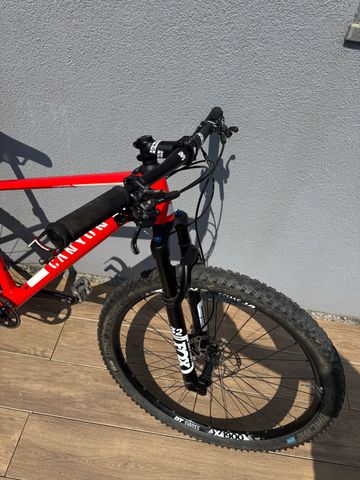 Used Canyon Exceed Shimano Deore XT 2020 Mountainbike, Red — image 6 of 15